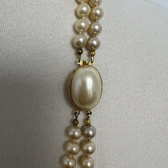 Vintage Cream Faux Pearl Double Strand Beaded Necklace - Picture 8 of 13